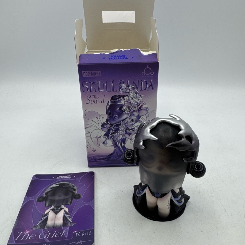 Pop Mart Skullpanda The Sound Figure - Black and Purple